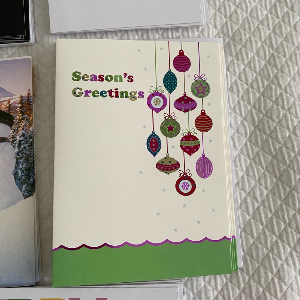 Assorted Holiday Cards - Picture 5 of 12